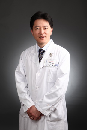 從美的破壞者到美的創(chuàng)造者 —《大醫(yī)精誠》對話吳炅 復(fù)旦大學(xué)附屬腫瘤醫(yī)院副院長-肽度TIMEDOO