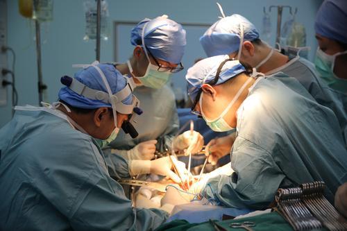 廣東首例 捐肝“搭乘”直升機(jī)來廣州救人-肽度TIMEDOO