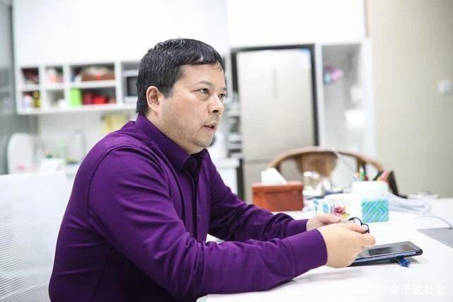 上?？蒲袌F隊研制出抗病毒噴劑，對RNA病毒起抑制作用-肽度TIMEDOO